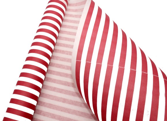 Бумага крафт Европа полоски красный на белом 70см*8,5м