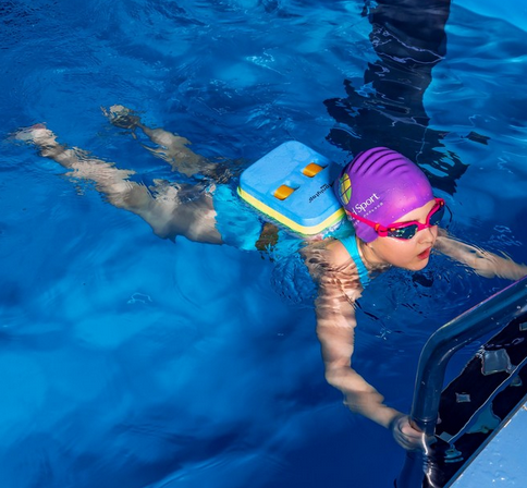 Пояс детский для обучения плаванию 215х175х80мм Арт-536075