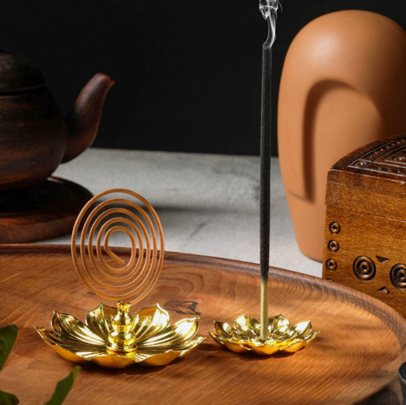 Подставка для благовоний Лотос D-88мм Золотой