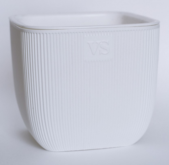 Горшок Фабио 4,7лит Белый 19х19х19см (с дренажной системой)