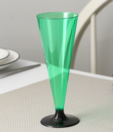 Фужер одноразовый Конус 150мл 6шт Зелёный Арт-9379135 Фужер одноразовый Конус 150мл 6шт Зелёный Арт-9379135