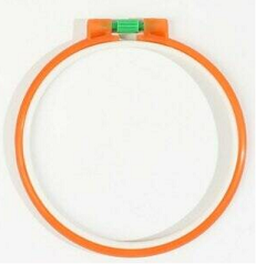 Пяльцы для вышивания Пластик салатовый оранжевый D-26см Арт-4973167