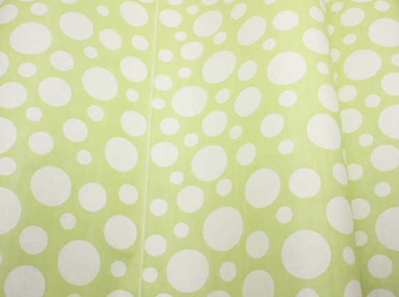 Бумага крафт Европа шары большие салатовый на белом 70см*8,5