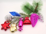 Ёлочное украшение Микс Шишки+Сосульки+Шары (8см/15шт) Арт-780025