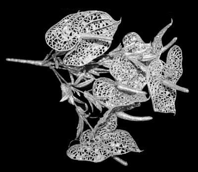 Букет блестящий Антуриум из 9 цветков СЕРЕБРО