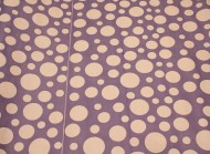 Бумага крафт Европа шары большие фиолетовый на коричневом 70см*8,5