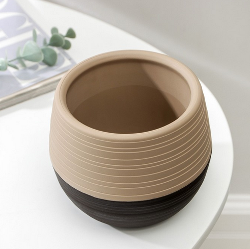 Горшок Дуэт 2,5лит Шоколад-Кофе с молоком (с дренажной системой) Горшок Дуэт 2,5лит Шоколад-Кофе с молоком (с дренажной системой)