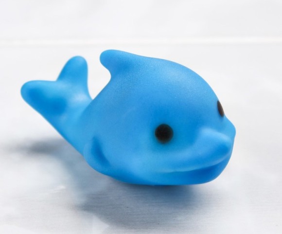 Игрушка резиновая Дельфинчик с пищалкой 616158