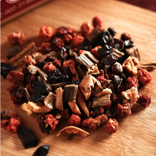 Набор для приготовления напитка Рябина на коньяке (Штоф 500мл+специи+инструкция) 4387158 Набор для приготовления напитка Рябина на коньяке (Штоф 500мл+специи+инструкция) 4387158