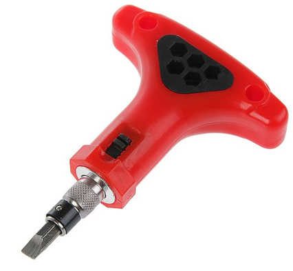 Отвертка с набором бит и головок LOM 22 предмета Арт-2276013