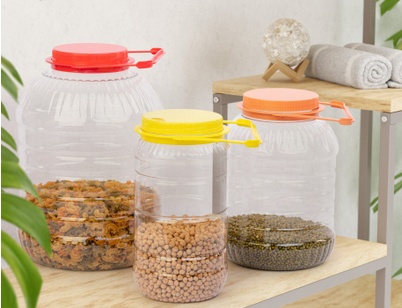 Банка пластиковая 3лит со съёмной ручкой М-493