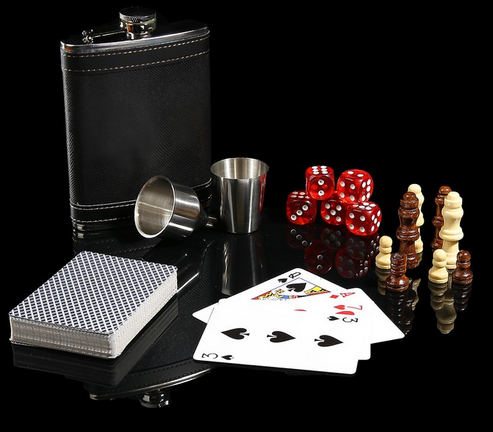 Набор подарочный Мужской 6 в 1 (фляжка,рюмка,воронка,кубик 5шт,карты,шахматы) Арт-3470680