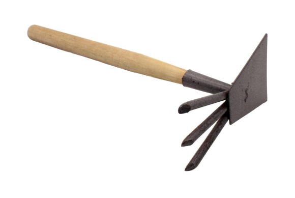 Рыхлитель 3-х зубый с черенком РМ-3-Л Рыхлитель 3-х зубый с черенком РМ-3-Л