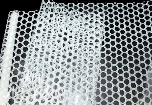 Пленка прозрачная с рисунком Крошет Белая 70см/200гр Пленка прозрачная с рисунком Крошет Белая 70см/200гр