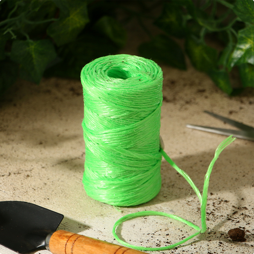 Шпагат полипропиленовый Цилиндр 100мет 1000текс Зелёный Шпагат полипропиленовый Цилиндр 100мет 1000текс Зелёный