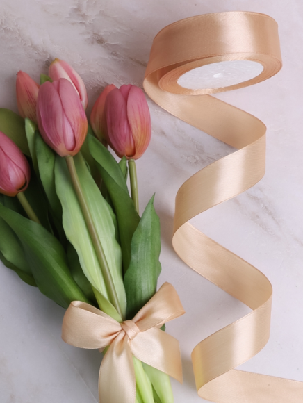 Лента Атласная 25мм*25ярд Кремовая