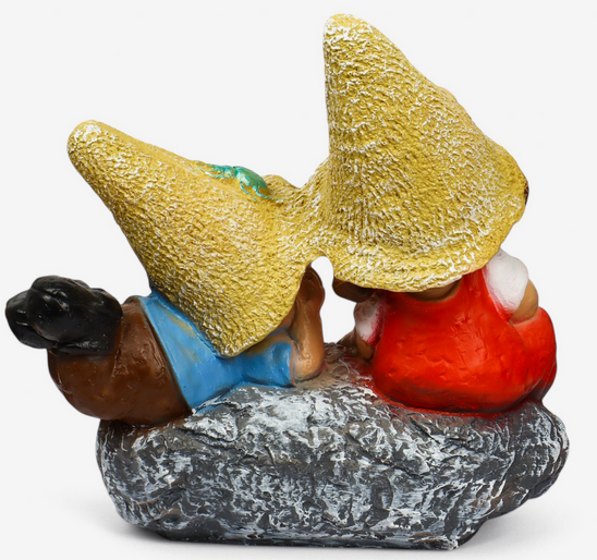 Фигурка Девочка с мальчиком на камне 42см Арт-2029674