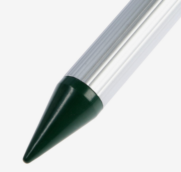 Отпугиватель Змей Luazon LRI-31 ультразвуковой с Фонариком на солнечной батарее (800м2) Отпугиватель Змей Luazon LRI-31 ультразвуковой с Фонариком на солнечной батарее (800м2)