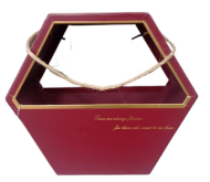 Коробка Ромб с отверстием L10см W23см H21,5см