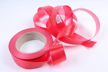 Лента Простая Тиснение дерево 3см*50ярд Красная