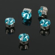 Стразы в цапах 6*6мм Ярко-Голубые в Серебре (1уп/5шт) 2328334