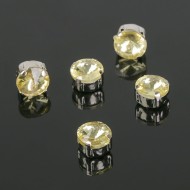 Стразы в цапах 8*8мм Золото в Серебре (1уп/5шт) 2328348