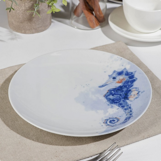 Тарелка фарфоровая Конёк d=20см Арт-7675154