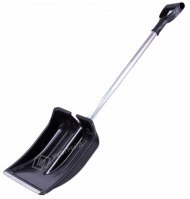 Лопата Снег пластиковая Зима-Авто 350*350мм с алюминиевым Черенком